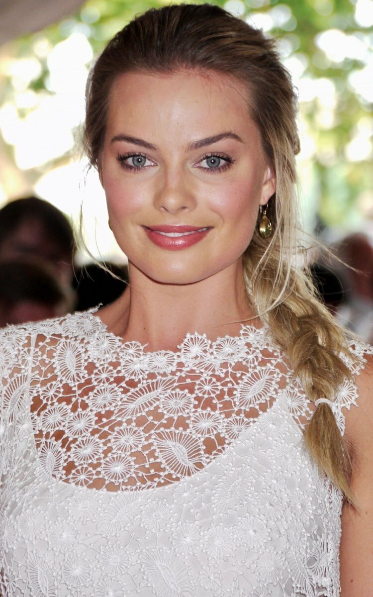 Margot Robbie - Looking Stunning as Always
