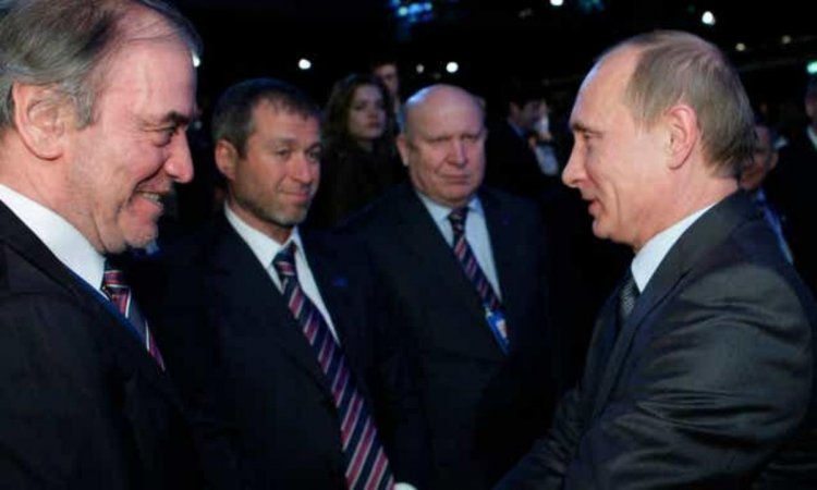 what-is-oligarch-who-is-oligarch-how-is-oligarch-related-to-putin