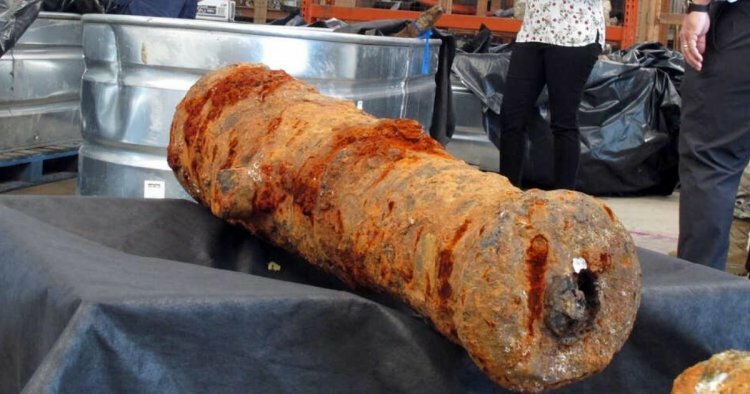 Archeologists Believe Cannons Discovered In Savannah River Are From The American Revolutionary War
