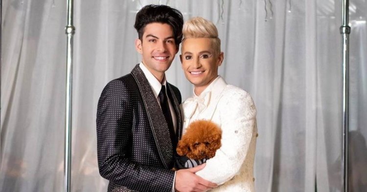 Frankie Grande gets married to Hale Leon in a Star Wars-themed ceremony ...