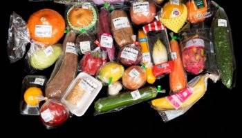 Hundreds of chemicals cause cancer in plastic food packaging!