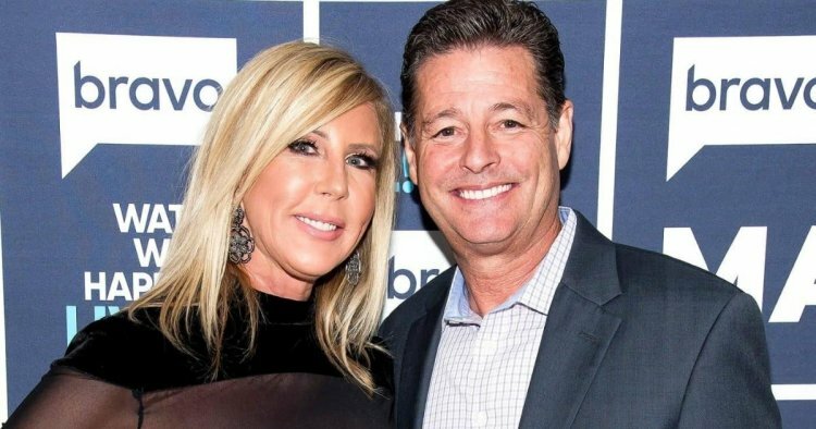 Vicki Gunvalson Heartful Happy: Vicki Introduces New Boyfriend To Her Family
