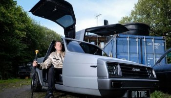 Reliant sparks legal row with Delorean over Back to The Future 