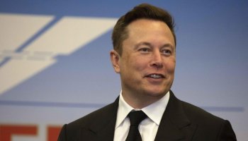 Loss for Tesla about $440m as Elon Musk Bitcoin bit sours!