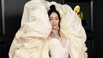 Noah Cyrus talks about her addiction to Xanax