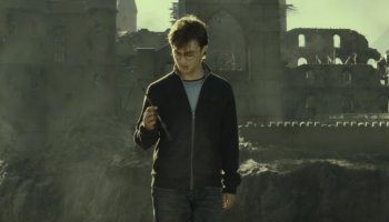 Elder Wand Retcon in Deathly Hallows Part 2 Nearly Fixed The Original Ending