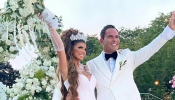 Teresa Giudice is married! See her glamorous look at her wedding