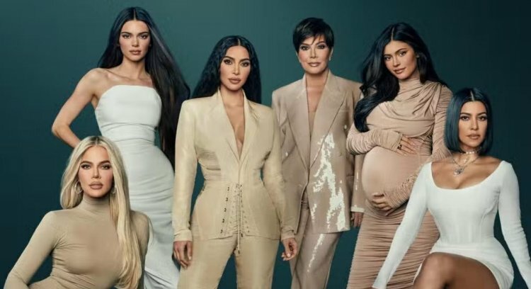 Season 2 of The Kardashians: What You Need to Know &nbsp;&nbsp;