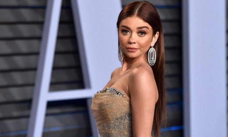 American actress and model Sarah Hyland Net worth: All about 'The