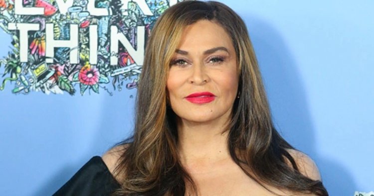 Famous Designer and Business Women Tina Knowles, Net Worth - FactsWOW