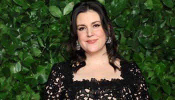 Embrace Your Body With These Inspiring Quotes From Melanie Lynskey