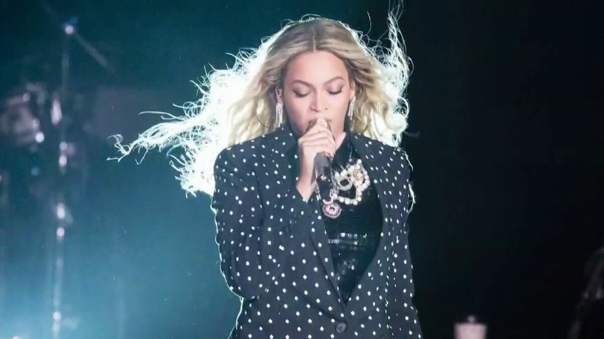 The new single of Beyonce is making news