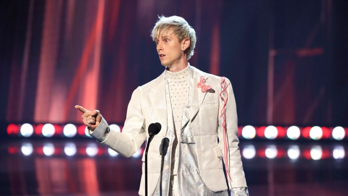 Automatic rifle Kelly Is Releasing a Documentary About His Life  