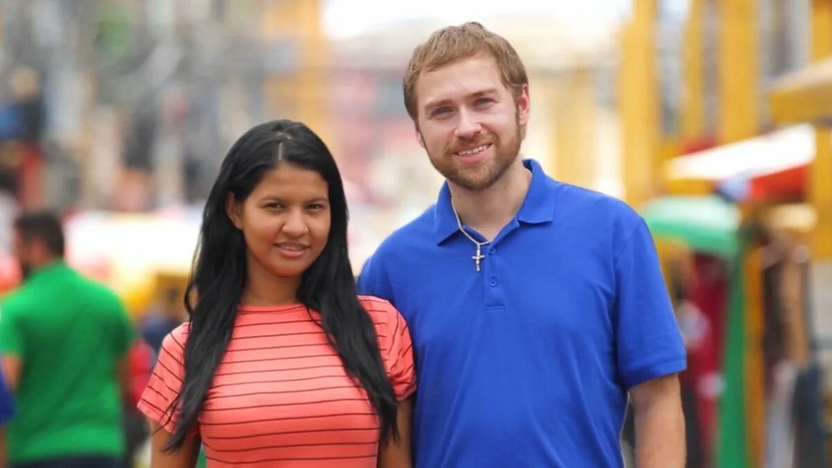 Sharing selfie posts with a mystery woman